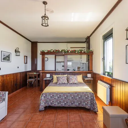 Apartment A Chousa Valdovino